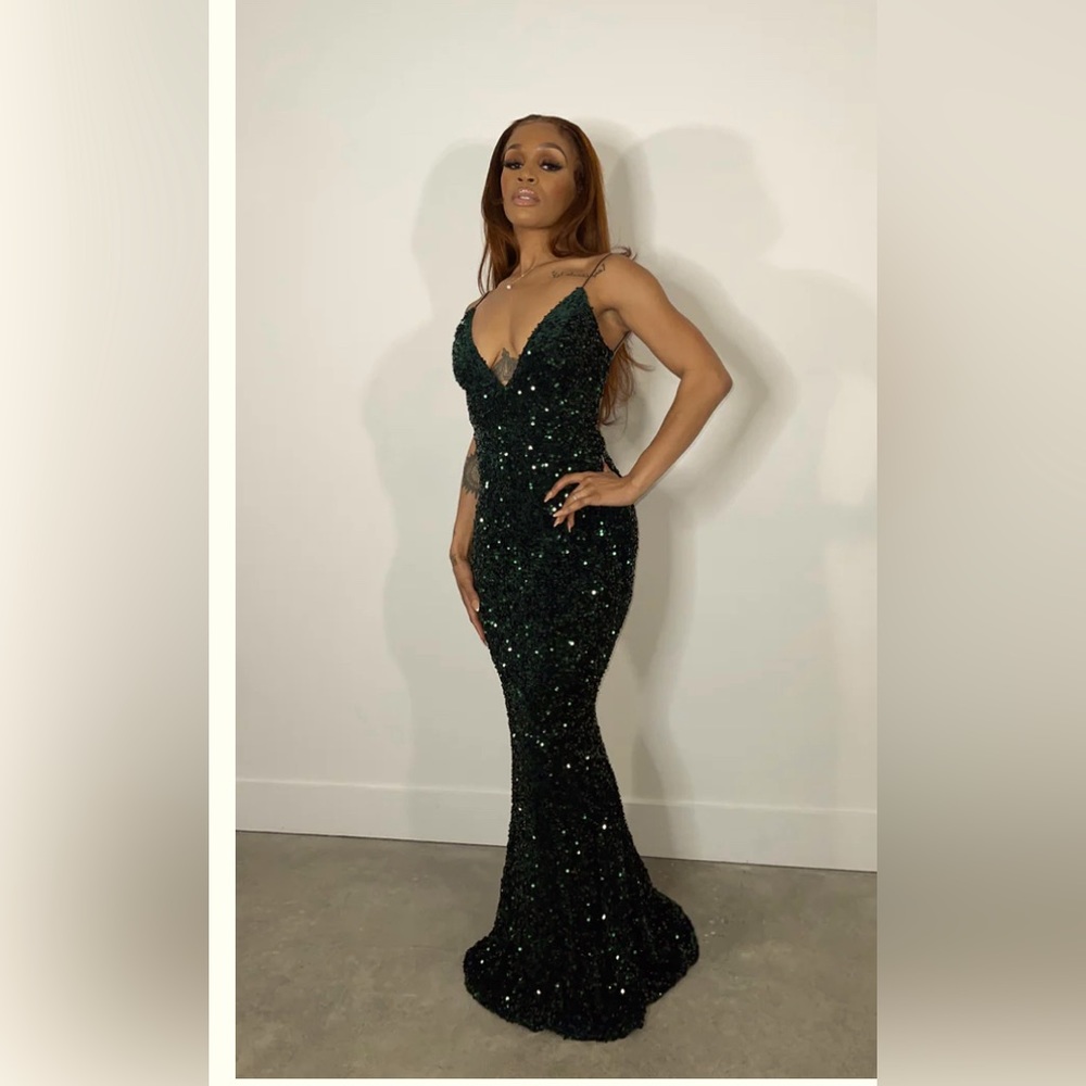Get the party started in the stunning Ivy Dress.